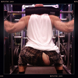 dickandduane:  Poor Ape split his favorite shorts at the gym today. The curse of having a big round ass. 