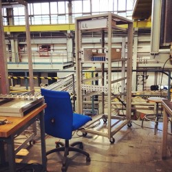lonelychairsatcern:  #lonelychairsatcern blue chair on top of an elevated area in #b152 #CERN