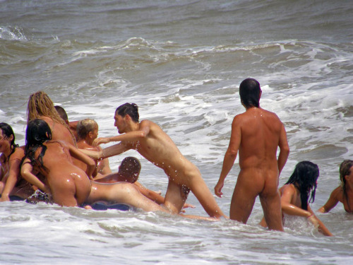 Porn Pics à la plage