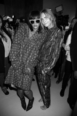 senyahearts:  Rihanna &amp; Cara Delevingne - Backstage at Stella McCartney, F/W 2014 