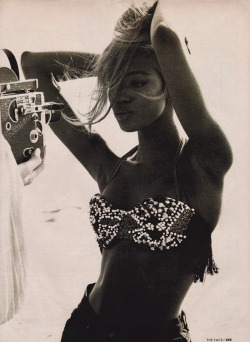 dailyactress:  Naomi Campbell - The Face photographed by Steven Meisel, 1992 