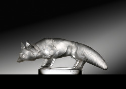 Le Renard (The Fox)  Lalique Automobile Mascots,