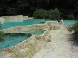 55mint:  Huanglong Limestone Pools (by chze17)
