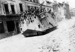 ranio-nero:  Sturmpanzerwagen A7V