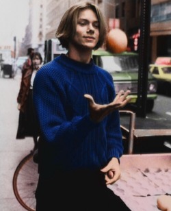 my-own-private-rio:   River Phoenix - “Run to the rescue with love and peace will follow.”