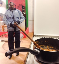 snoopdoggydoll:  What’s cooking?
