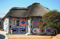 10  Ndebele House 