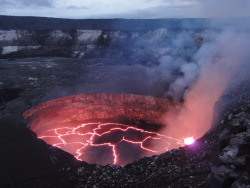 20aliens:  Typical spattering activity at the summit lava lake, Kilauea. 