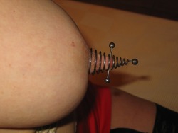 tasksforsubsandslaves:  For those with pierced