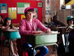 orelpuppington:  reminder that there was a fairly odd parents movie where drake bell played timmy turner who was canonically 23 and still in elementary school 