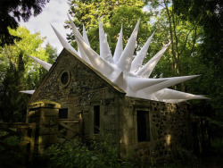 wilwheaton:  archiemcphee: The Department of Incredible Inflatable Art has discovered its newest member: environmental artist Steven Messam, who created a series of awesome white inflatable installations in the remains of two 18th century buildings and