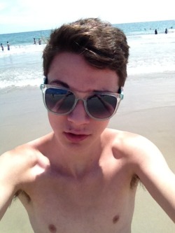 teenage-home-wrecker:  Santa Monica beach &lt;3 