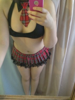 Slut-Overload:  Donate $10 Here Http://Pussyowner.tumblr.com And Email Me Here Lilylawl@Aol.com