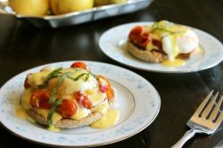 intensefoodcravings:  Roasted Tomato Eggs Benedict