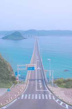 yosihon:   	角島大橋 by Yuichi Yoshimoto    	Via Flickr: 	Tsunoshima bridge  