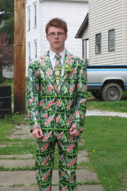 biggestbutt:  dont ask me to prom unless you are wearin this 