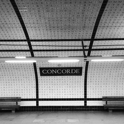 Concorde (line 12) (at Métro Concorde [1,8,12])