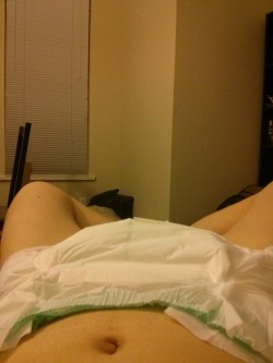 Daddy made me put on an excessive amount of diaper :d 2 diaper,
