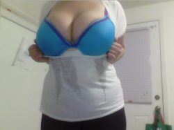 Pillowgirls:  Bloggerslut:  Today Is A Good Day And I Like My Boobs X  Looks Like