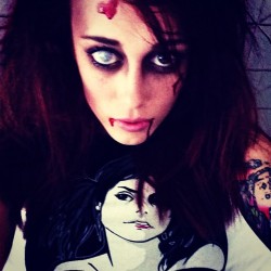 chadsuicide:  Makeup finished! #zombie #walkingdead @amcthewalkingdead @suicidegirls @jessytai #suicidegirls #sgcon2013 #sdcc #sdcc13