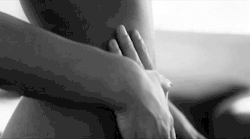 sunsandwaves-islife:  Your touch…….