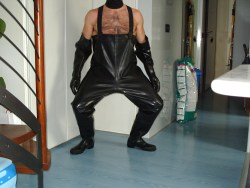 hazrob11:  Chest Waders from the Web 3331  Really hot