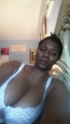 detroit81:  alamazam:  50 year old Brooklyn Freak bitch…  Sexy big titty cougar 
