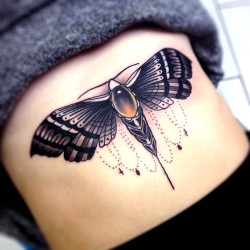 thievinggenius:  Tattoo done by Chris Veness. @veness_tattoo 