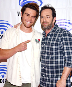 riverdalesource:  KJ Apa and Luke Perry attend the ‘Riverdale’ panel at WonderCon 2017 - Day 1 at Anaheim Convention Center on March 31, 2017 in Anaheim, California 