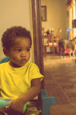 controlled-khaos:He said he wanted to take pictures so we did…My lil man always tells a story with his face yo lmao