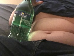 canihavethirds:I drank a 2L for the first time today…. Can we get a slow clap for this guy here?