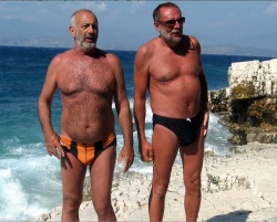  Enjoy hundreds of pictures of hot mature men and naked grandpas. Uploaded daily http://www.NakedGrandpaPictures.com http://nakedgaygrandpa.tumblr.com