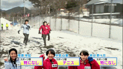 kai-kun slipped but she reached the first place XDand shintani collided with the camera man xD