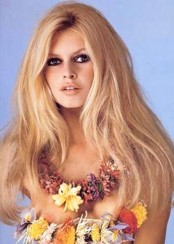 eroticaretro:  1960s sex and style icon, Brigitte Bardot, featured in Lui Magazine’s April 1968 issue to promote her upcomming French film, “Les Femmes” (1969). 