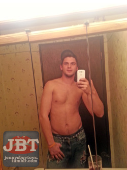 jennysboytoys:  Trevor from Michigan FOLLOW »HERE« for more orginal videos, gifs and pics! 