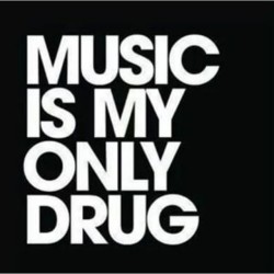 thelovelyqueenp:  And I don’t wanna kick this addiction 🎼🎶🎤🎧 #Music #MusicLovers #MusicalHigh #musicforthesoul #musicforthought #ArtistLife #Ising #Iwrite #Drugfree #JustMeAndmusic