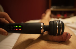  I’ve seen a bunch of likes and reblogs on this today- all without my original comments so I thought I’d reshare my thoughts on it.   doasyouretold:  The Arcana Electrosex Wand. This thing is off the chain. Feels great just like any other wand but
