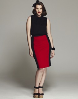 curveappeal:  Laura Catterall for Simply Be34E bust, 29 inch waist, 41 inch hips Bespoke Dita Contrast Panel Pencil Skirt  Bespoke Belle Applique Blouse at Simply Be (via curveappeal affiliates)