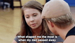 sylvietimes7:  micdotcom:  Watch: Bindi Irwin’s emotional dance tribute to her dad will leave you in tears     Didn’t even watch it yet and I’m crying gd