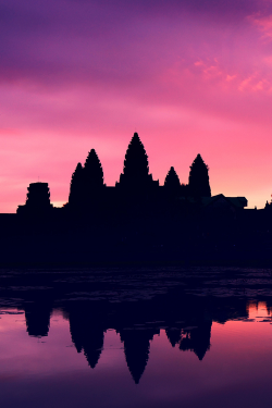 givncvrlos:  Angkor Wat Sunrise, Siem Reap, Cambodia   