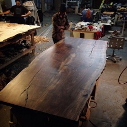 bellusterra:  abrittann:  taylordonsker: Studying the slab.  I want this as a table