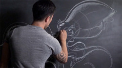 itscolossal:  Behold the work of artist Peter Han who teaches a drawing class called “Dynamic Sketching&quot; using only chalk. Watch the video on Colossal. 