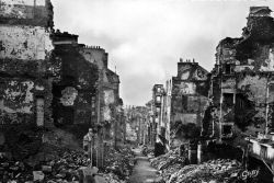 whattheendoftheworldlookedlike:  Brest, France, 1944. 