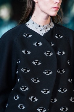 glamour:  I spy lots of little eyes…everywhere. *Dressed