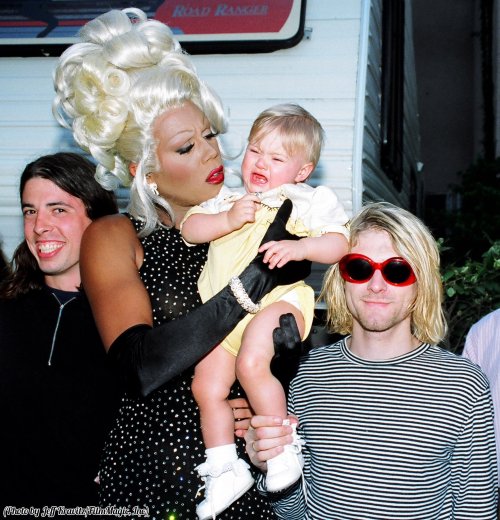 retropopcult:Dave Grohl, RuPaul (trying to adult photos