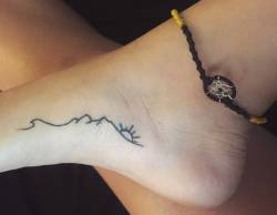 cutelittletattoos:  “Wave. Mountain. Sunrise/sunset. It represents all walks of life : through the push and pull, the peaks and valleys, and the rise and fall. Also, I love to travel!” - On Victoria.