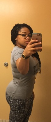 ladies-in-yoga-pants:  [self] was feeling pretty good trying on a new tshirt in the dressing roomâ€“ should I post here?