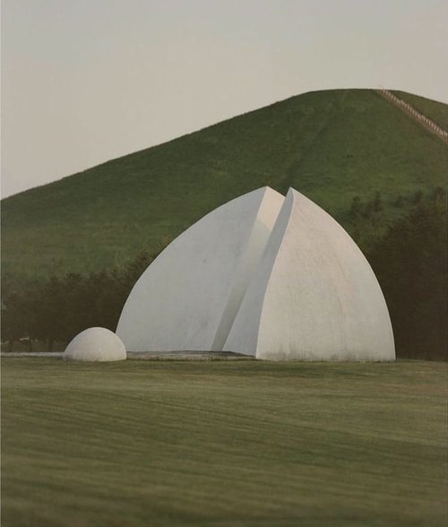 unsubconscious:Music Shell designed by Japanese-American landscape artist Isamu Noguchi, Moerenuma Park, Hokkaido, Japan.