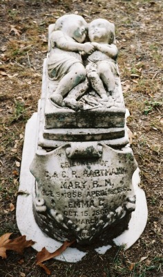 Gravestone of sisters, Mary and Emma Hartman, ages 9 and barely 6 months.