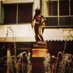 #toluca #fuente  #estatua #agua #photography #artphotography #myedit